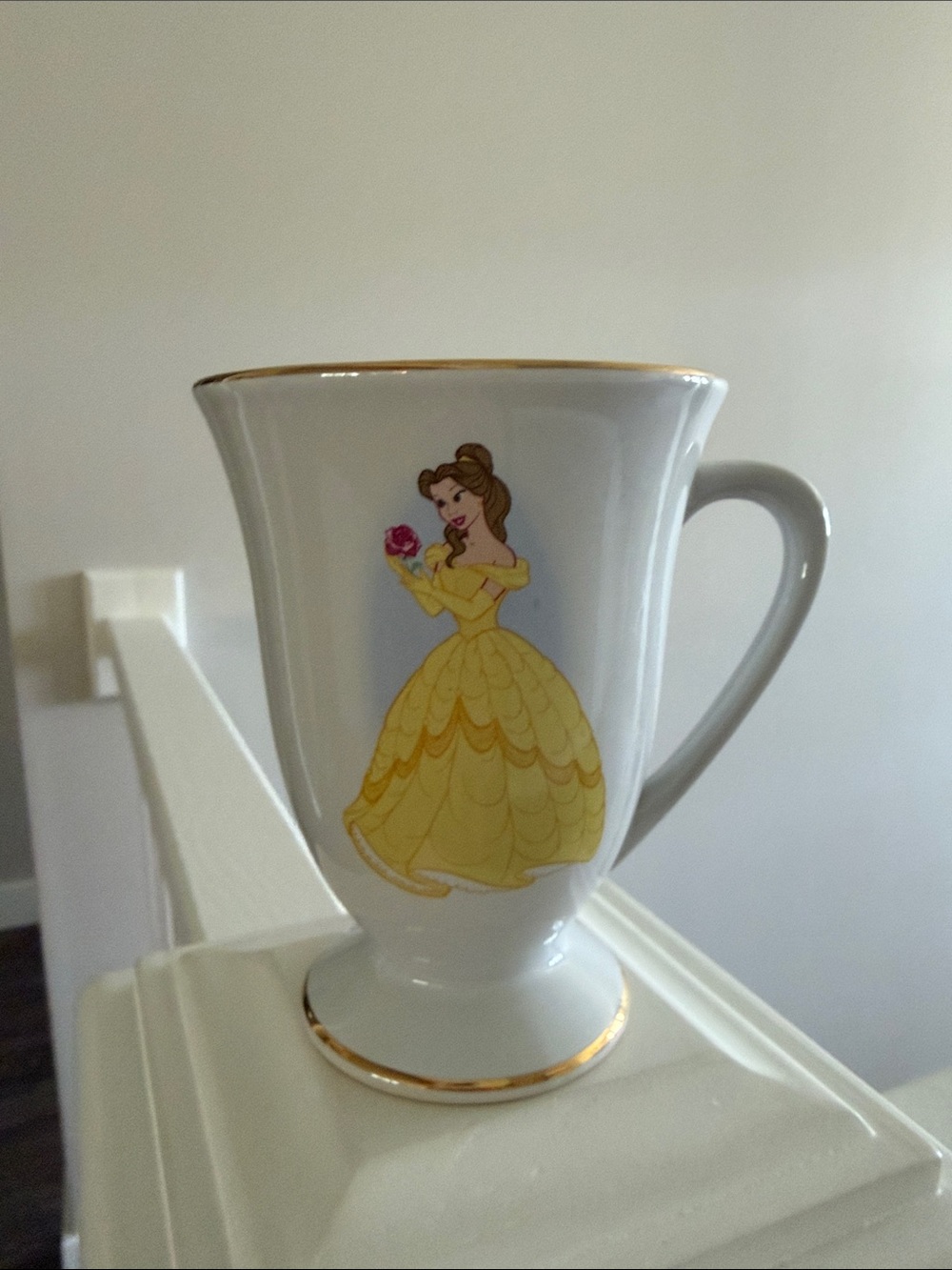 Disney Beauty and the Beast Belle Gold-Trim Mug – The Disney Store